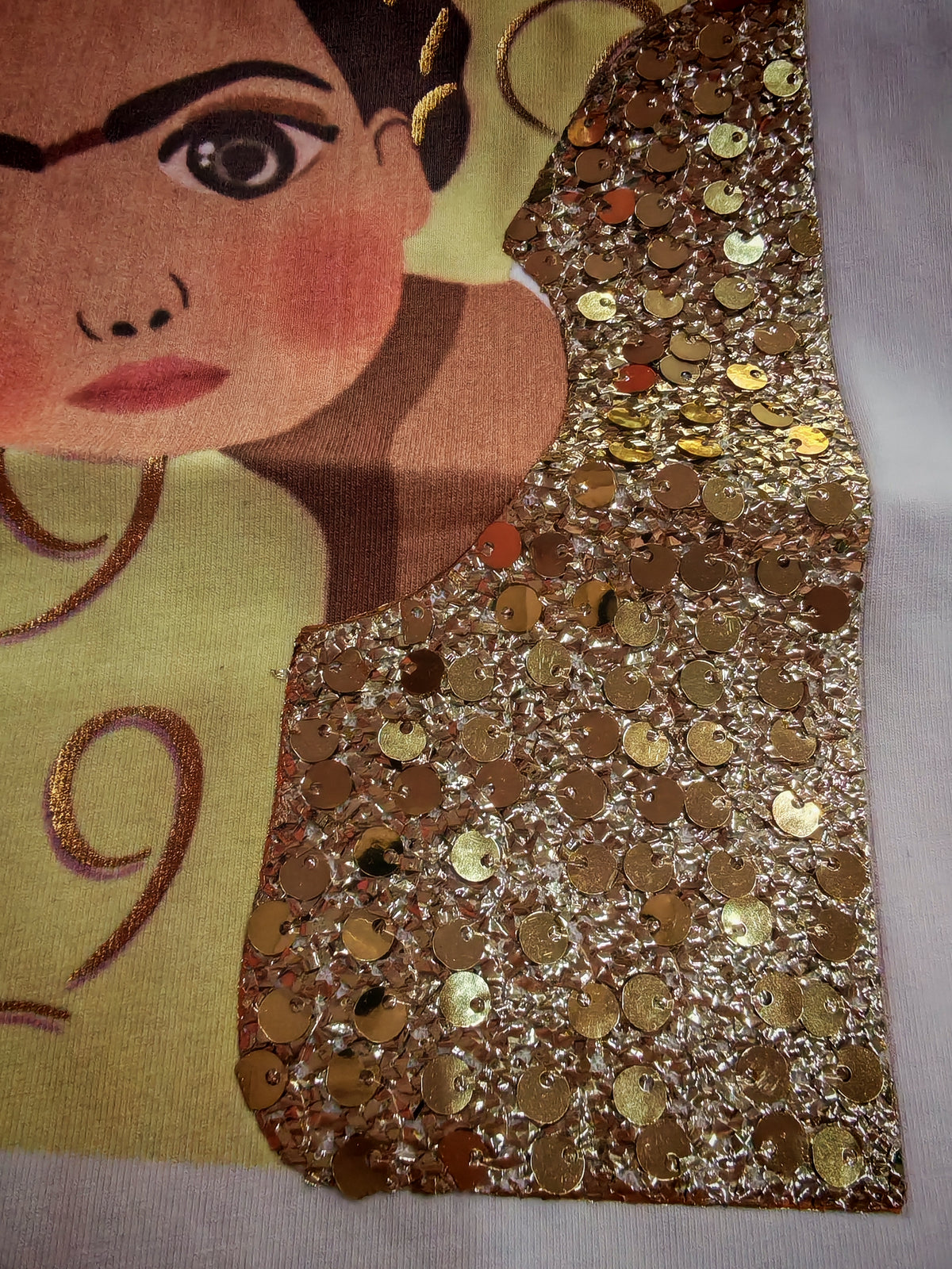 T-shirt Frida paillettes gialle